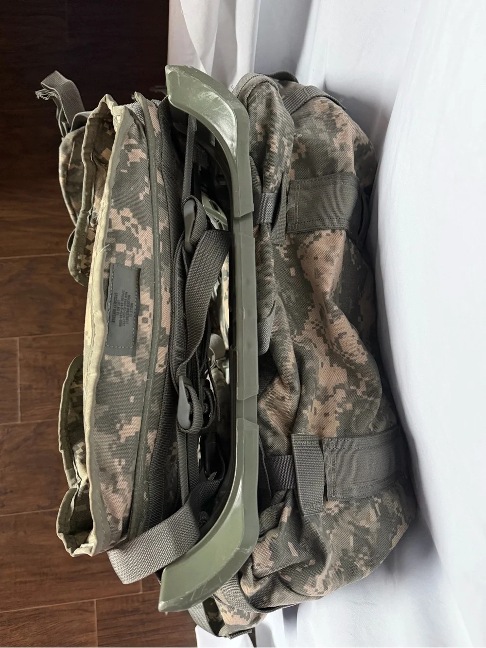 US Military-Style Large Rucksack - Digital Camouflage